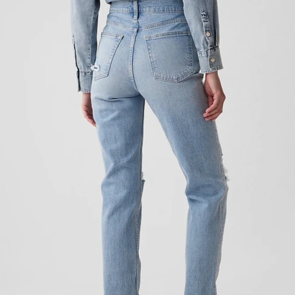 Gap High Rise Cheeky Straight Leg Jeans - Picture 4 of 6